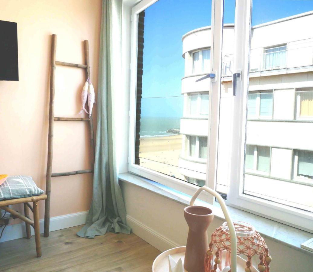 Cosy Studio By The Sea Остенде Экстерьер фото